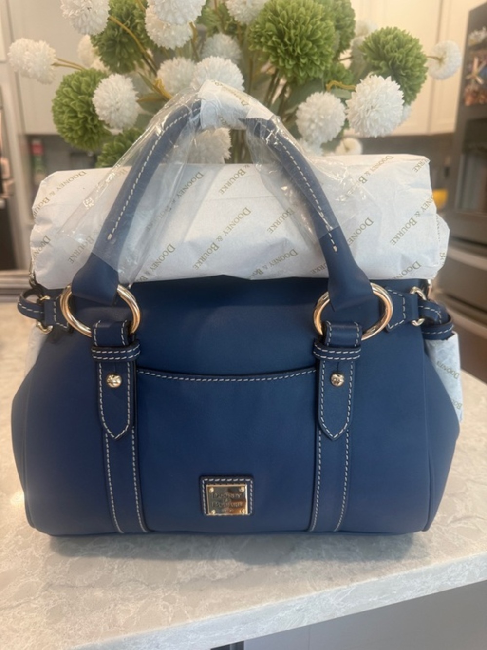 Dooney & Bourke Penrose satchel 30 with pocket
